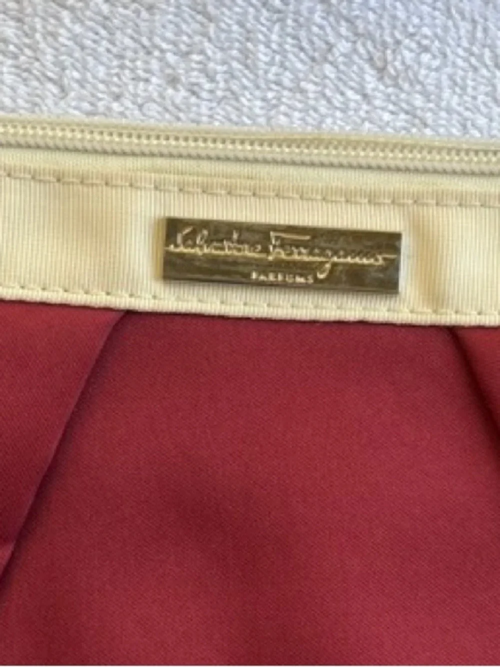 Salvatore Ferragamo Alitalia Burgundy Wristlet Clutch Bag OS Vintage